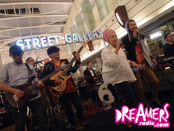 Gelar Showcase, The Groove Asyik Nostalgia Bareng Penggemar!